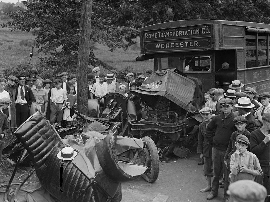 Автомобильные аварии 1930-х годов - потрясающие фотографии