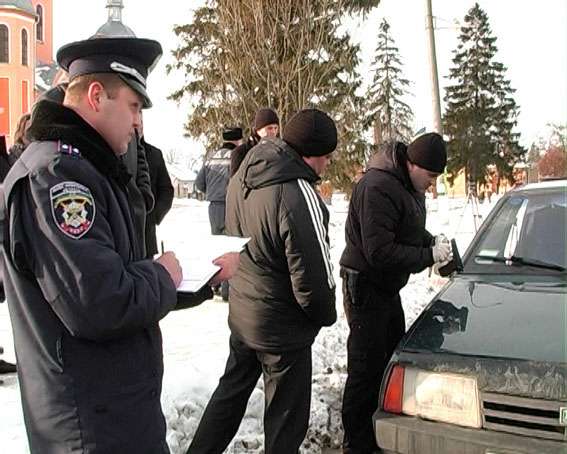 Ночная поездка таксиста под дулом пистолета